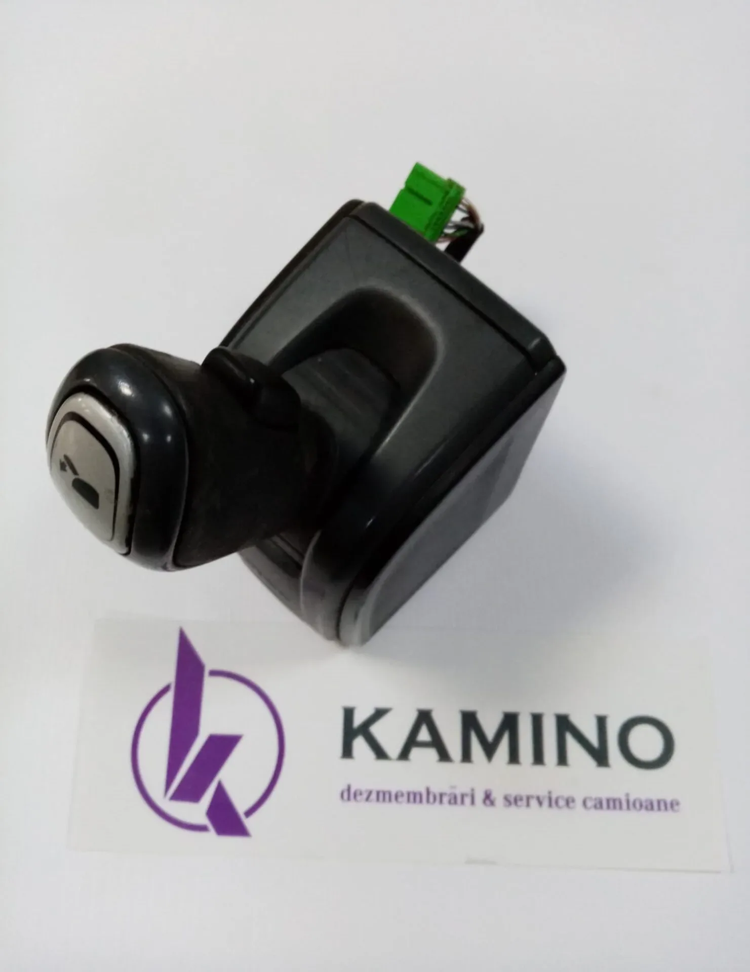 debdf8f8-693e-493a-a2ea-092fae892678